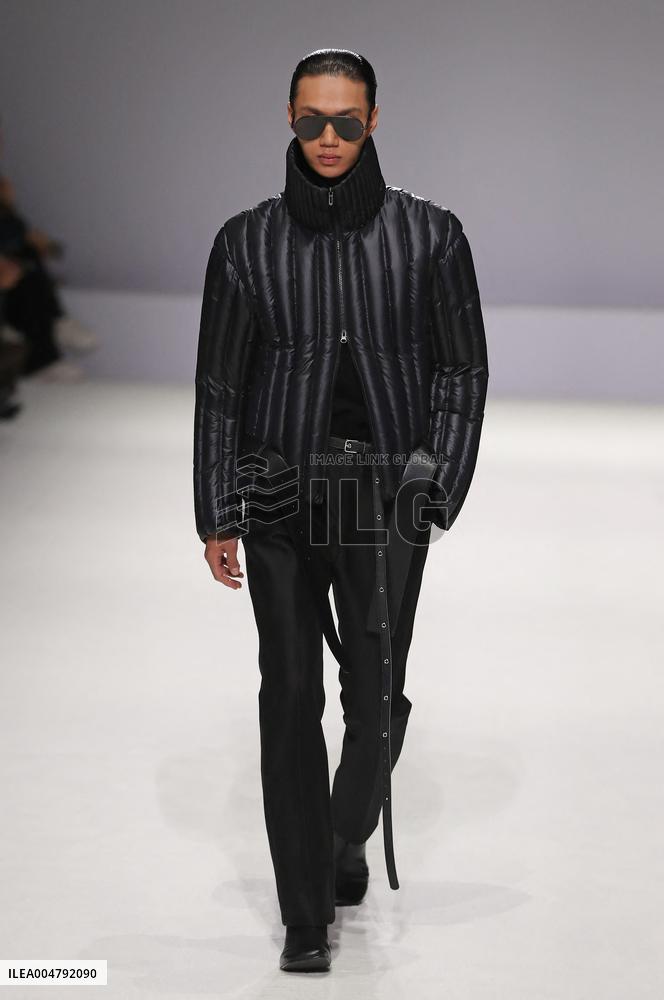 PFW - Bosideng Runway