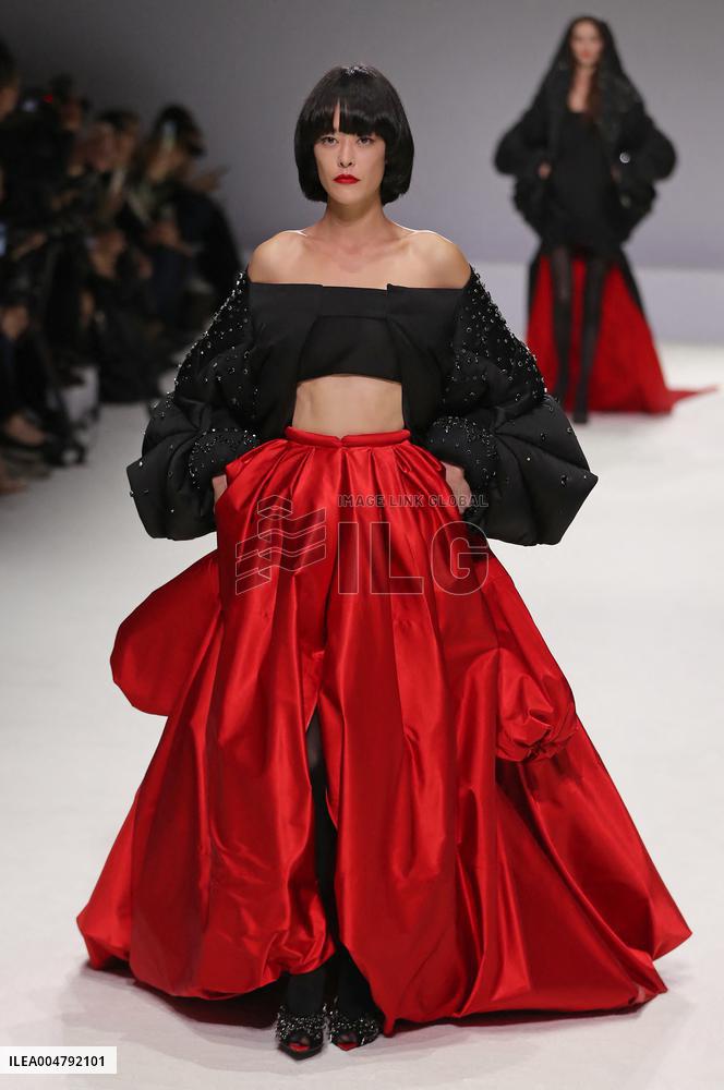 PFW - Bosideng Runway