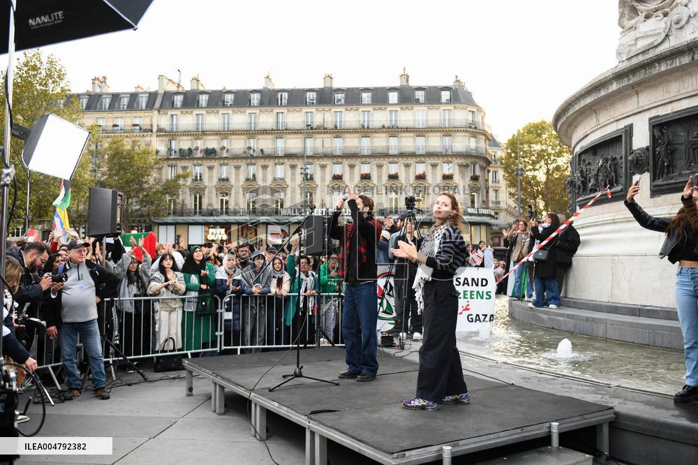 Rima Hassan At Global Sumud Flotilla Celebration - Paris