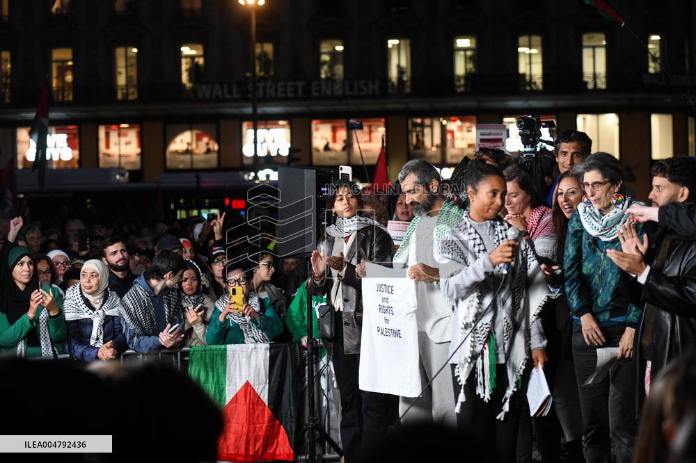 Rima Hassan At Global Sumud Flotilla Celebration - Paris