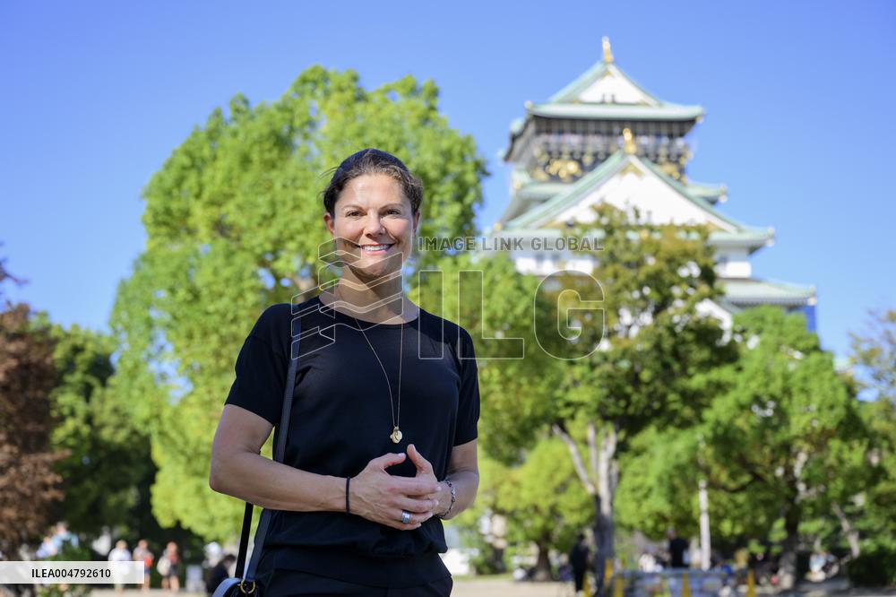 CROWN PRINCESS IN OSAKA