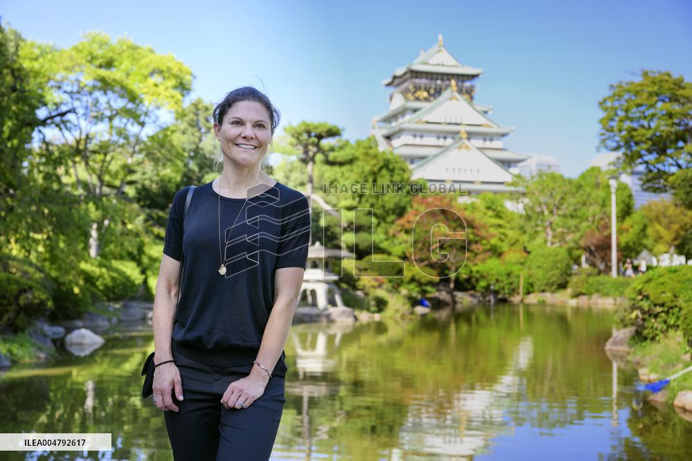 CROWN PRINCESS IN OSAKA