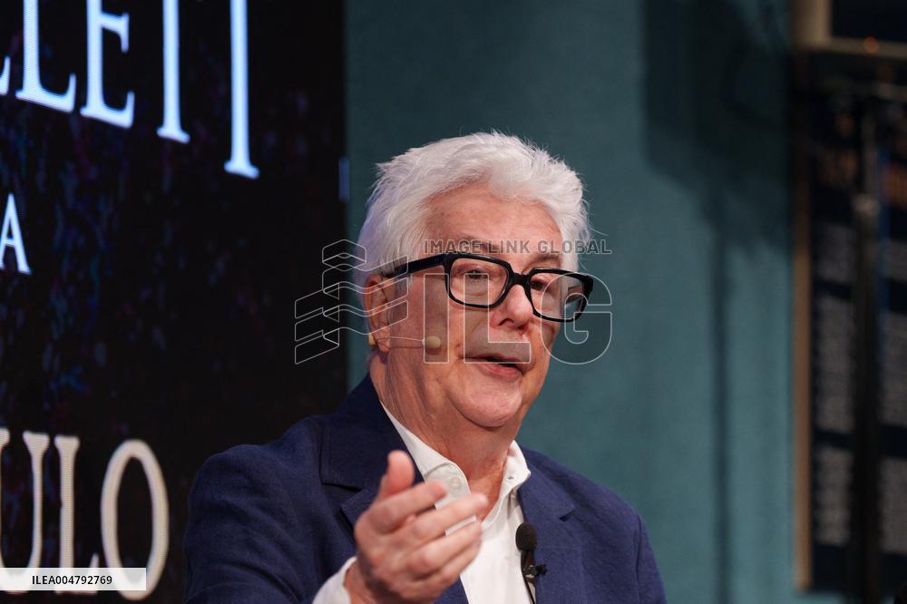 Ken Follett Presents New Novel - Madrid