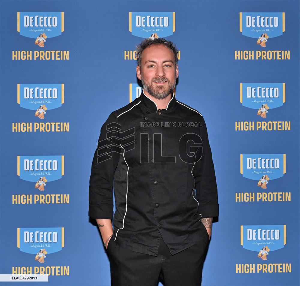 Elisabetta Canalis Attends De Cecco Event In Milan - Italy