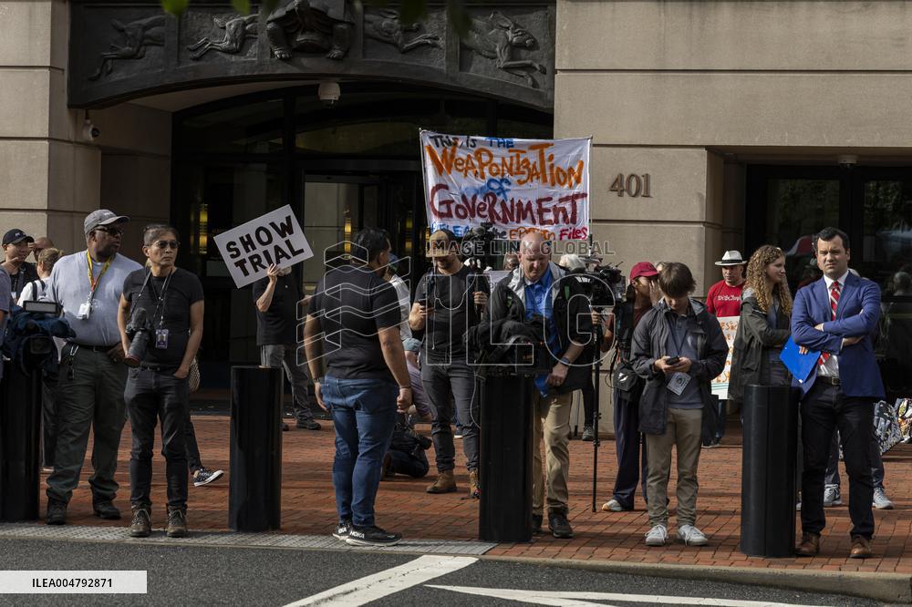 Former FBI Director James Comey Arraigned On Obstruction Charges