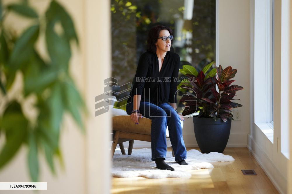 Julie Green Advocates For Health Care Access - Kingston