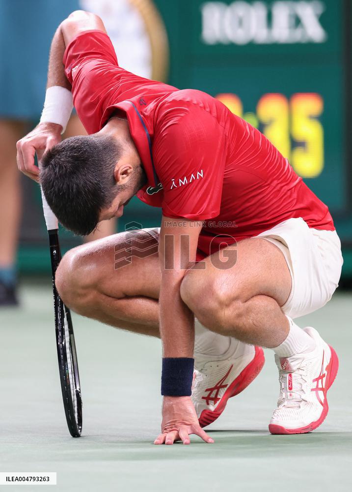 ATP Tour Shanghai - Mens Singles Match Begins - Shanghai