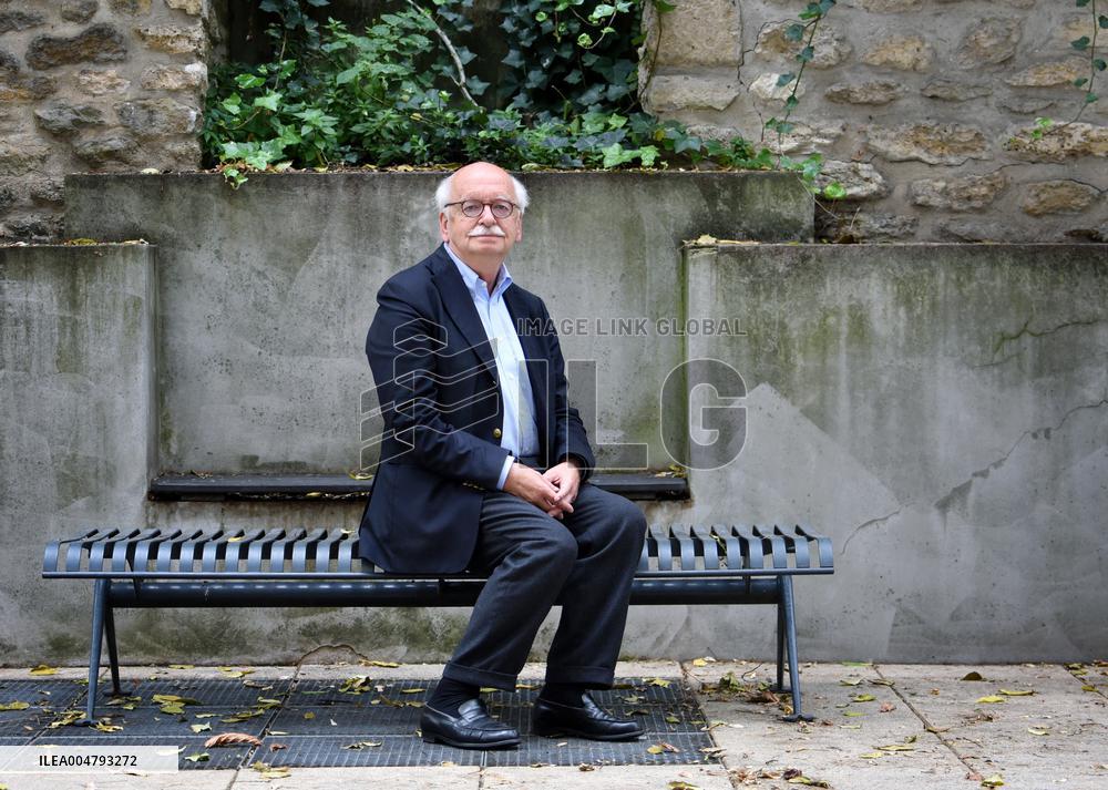 Portrait Of Erik Orsenna At Academie Francaise - Paris