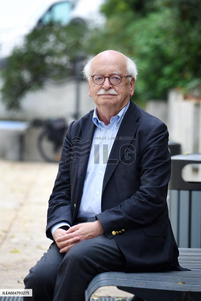 Portrait Of Erik Orsenna At Academie Francaise - Paris