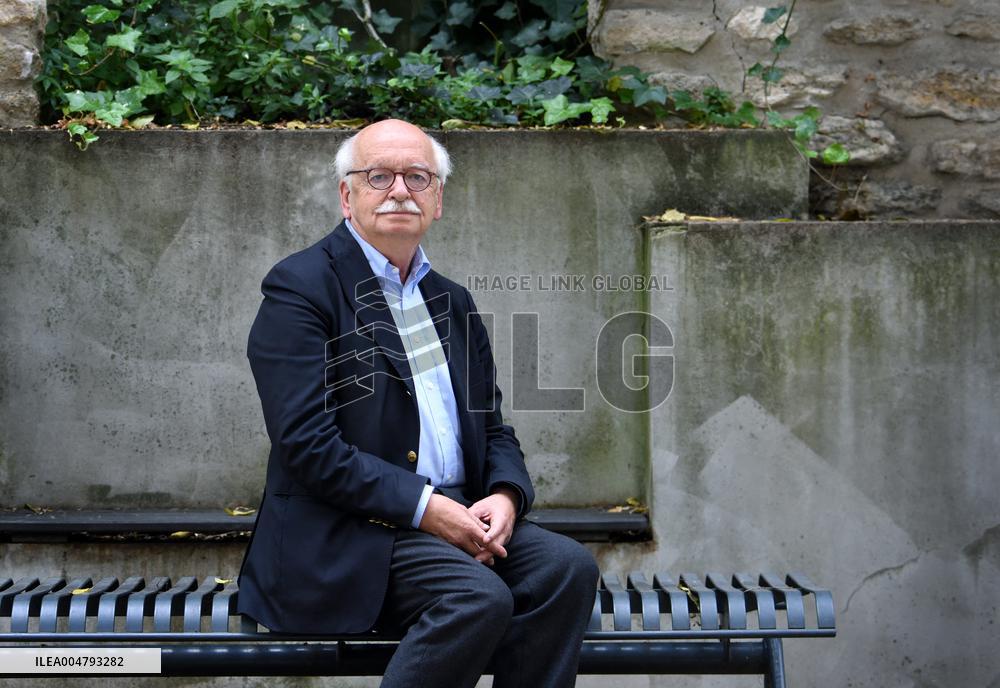 Portrait Of Erik Orsenna At Academie Francaise - Paris