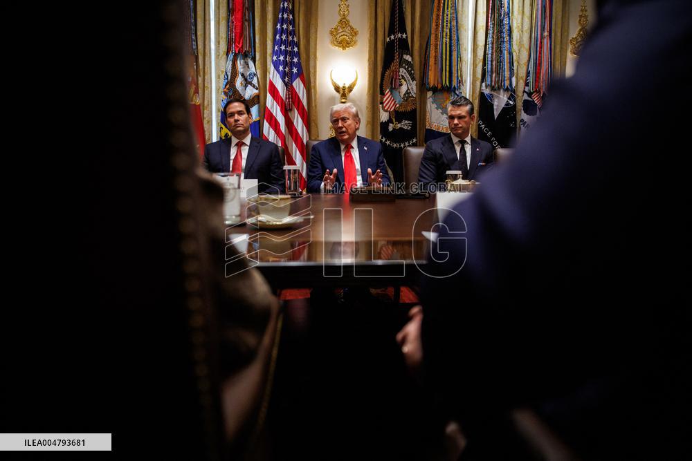 DC: President Trump Holds Cabinet Meeting