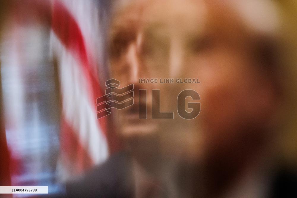 DC: President Trump Holds Cabinet Meeting