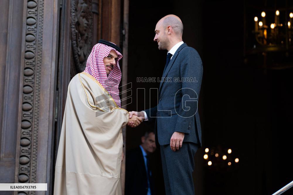 Emmanuel Macron at Meeting for a peace plan in Gaza - Paris