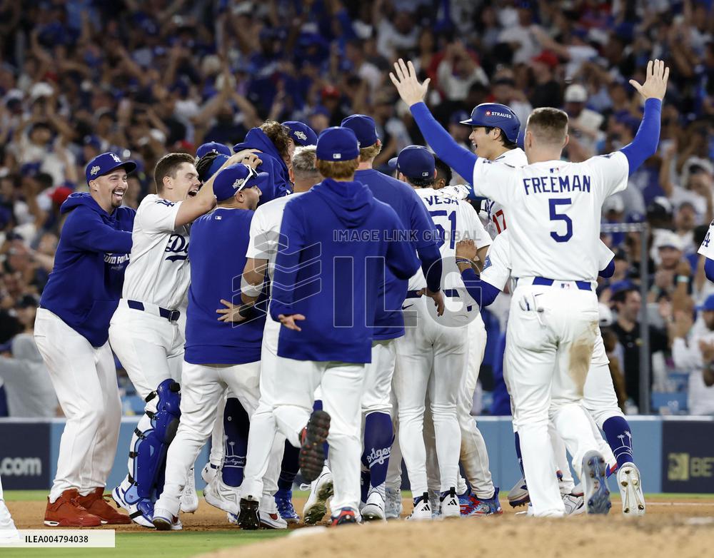 Baseball: Division Series between Phillies and Dodgers