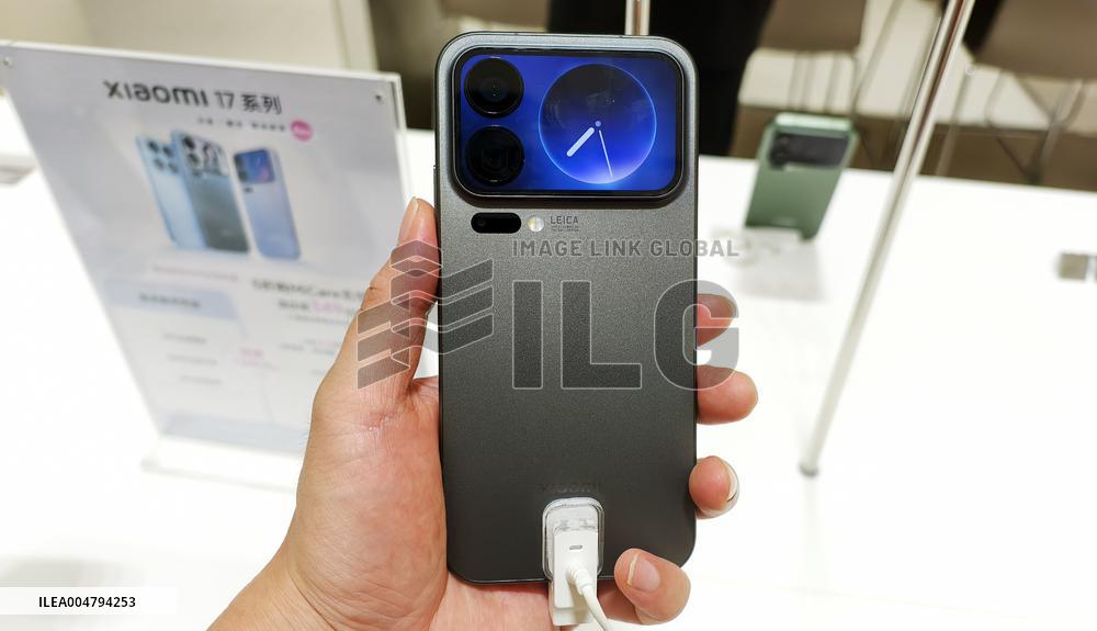 Xiaomi 17 Smartphone