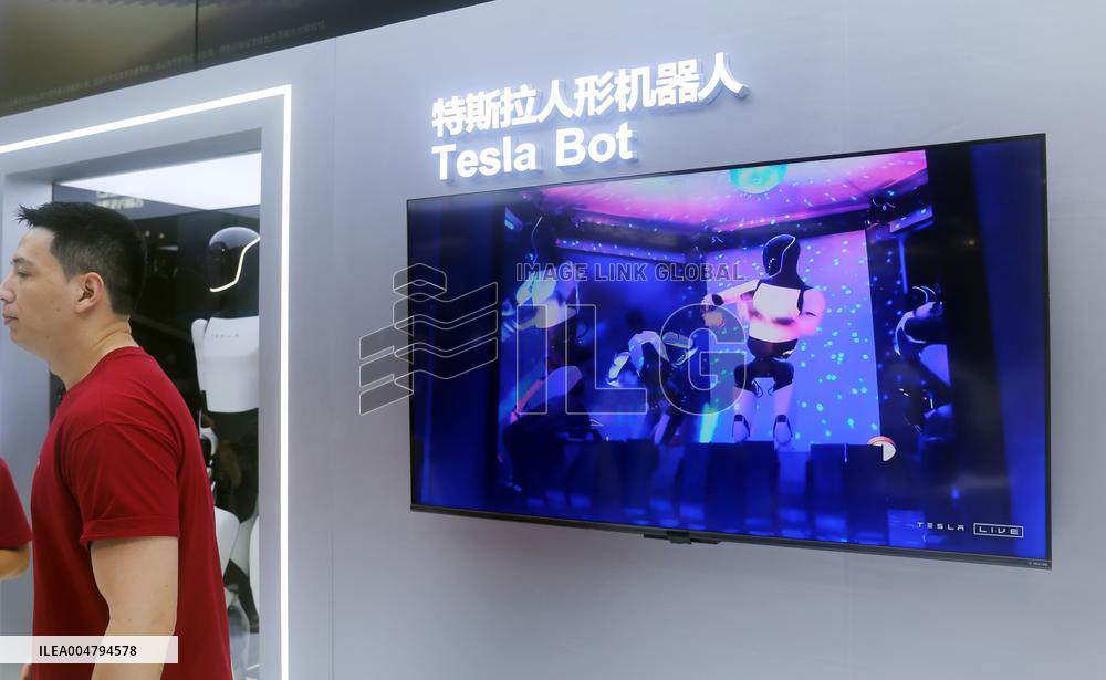 Tesla Optimus Humanoid Robot Suspend Production