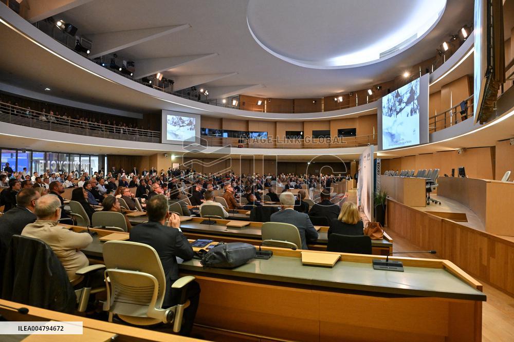 French Alps 2030 Faites Vos Jeux Event - Lyon