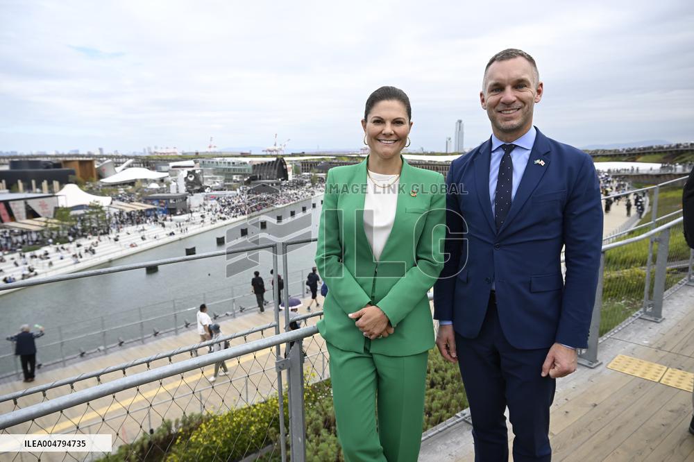 CROWN PRINCESS IN OSAKA