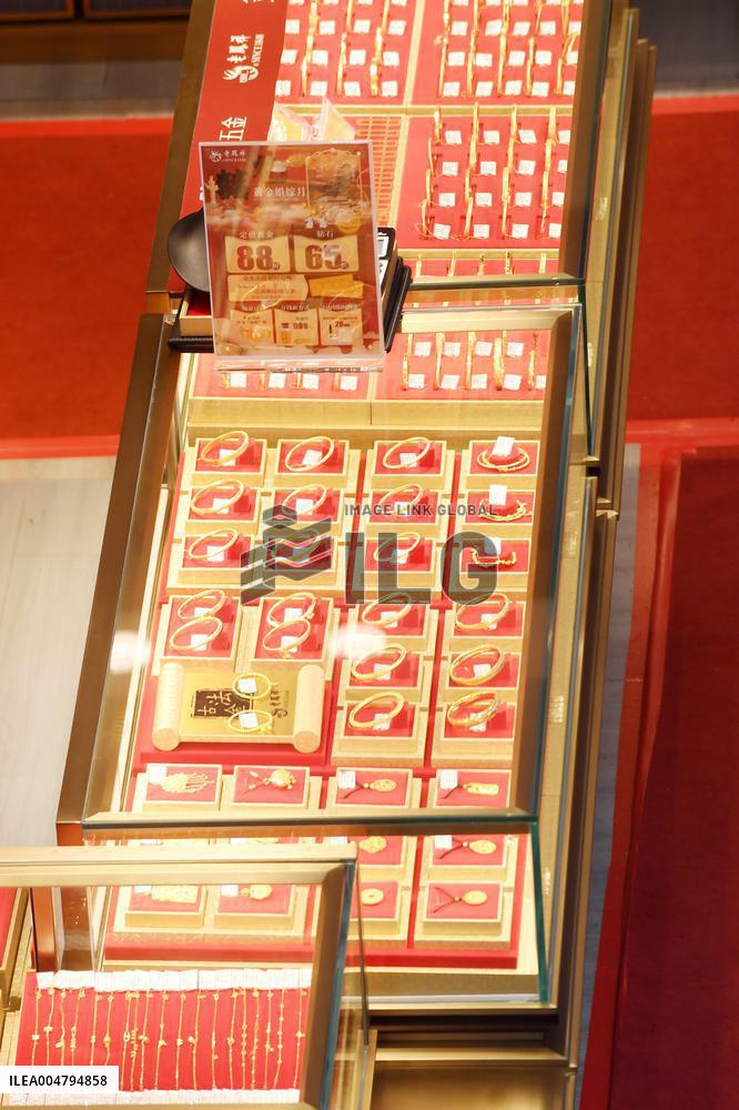 London Spot Gold An Annual Increase of Over 50%.