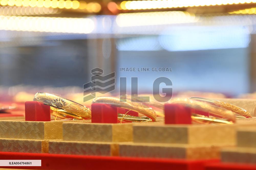 London Spot Gold An Annual Increase of Over 50%.