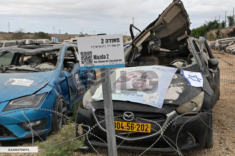 The Cemetery Of Vehicles Used During The Nova Event - Tkuma