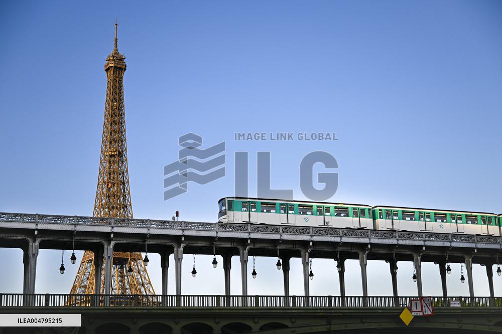 METRO RATP Replacing Line 6 - Paris