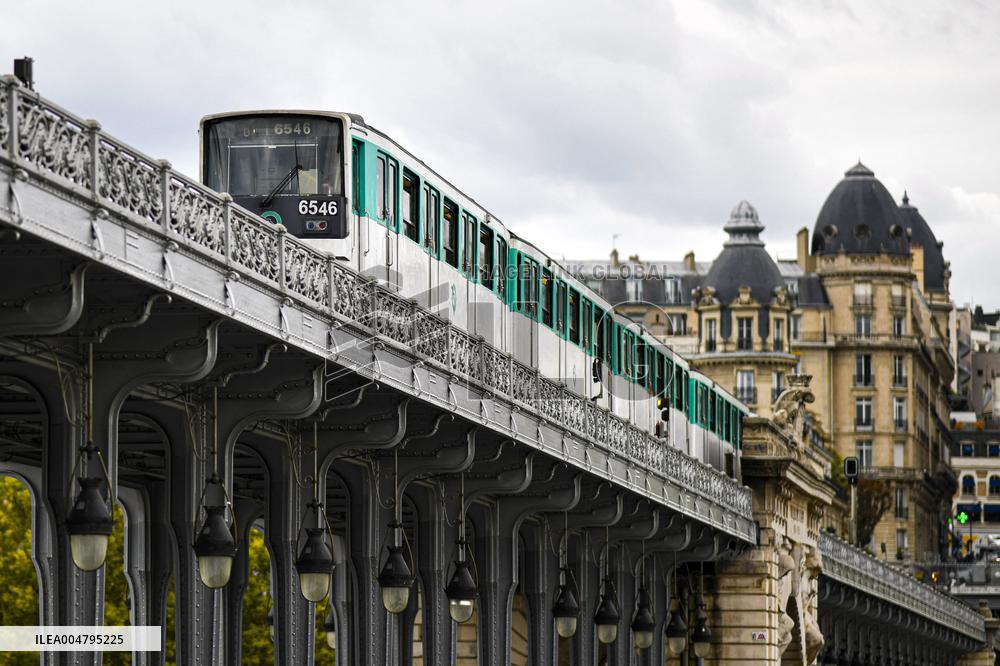 METRO RATP Replacing Line 6 - Paris