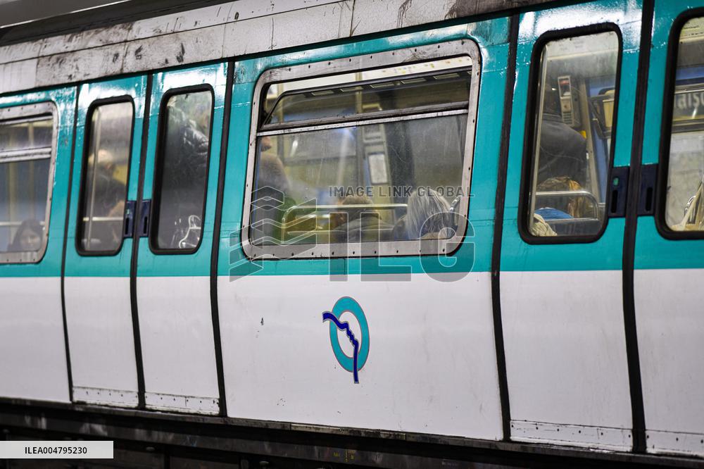 METRO RATP Replacing Line 6 - Paris
