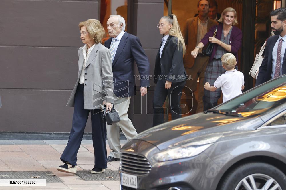 Queen Sofia Leaves A Restaurant With Her Brother-In-Law, Carlos Zurita - Madrid