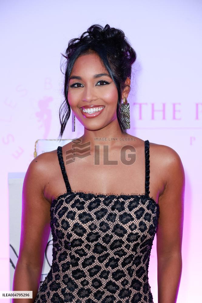 Peninsula in Pink Charity Cocktail - Paris