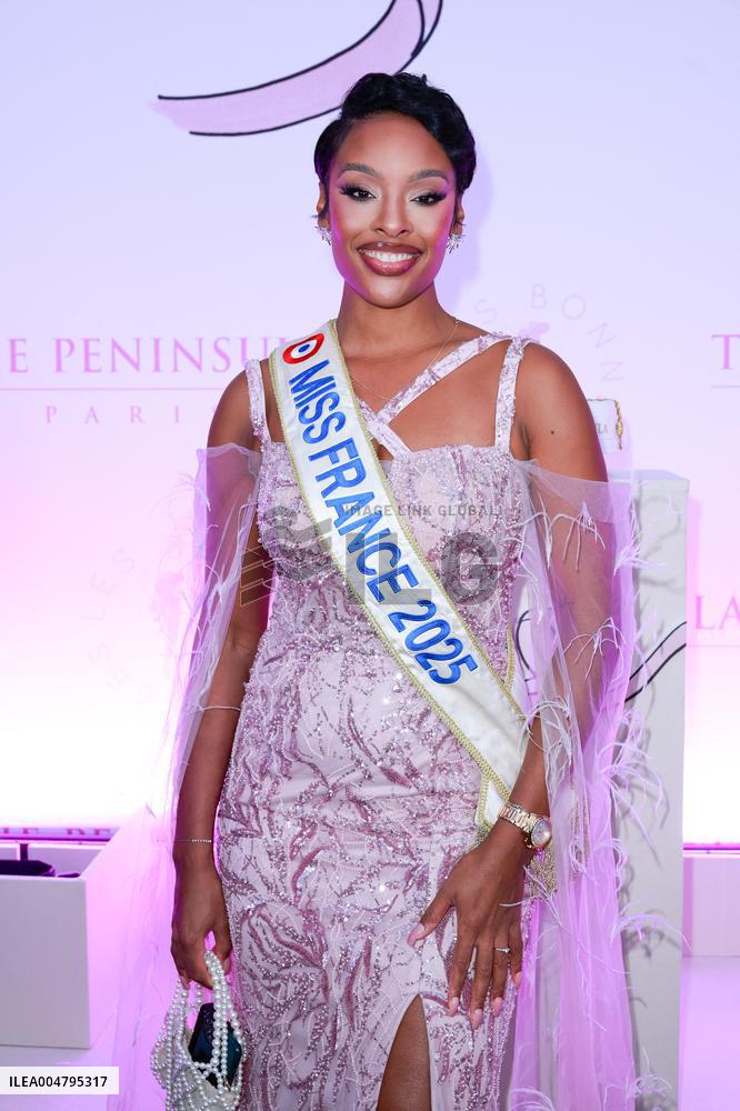 Peninsula in Pink Charity Cocktail - Paris