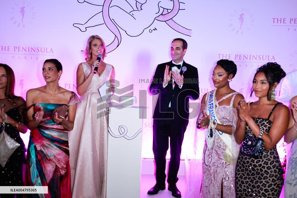 Peninsula in Pink Charity Cocktail - Paris