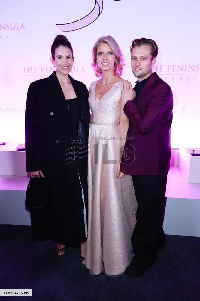 Peninsula in Pink Charity Cocktail - Paris