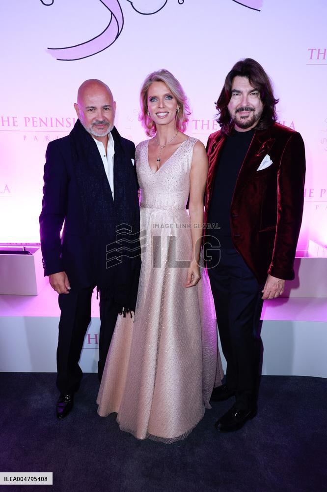 Peninsula in Pink Charity Cocktail - Paris