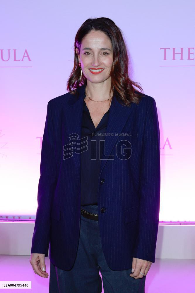 Peninsula in Pink Charity Cocktail - Paris