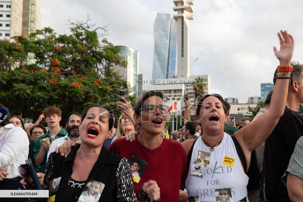 Israelis Celebrate Following Ceasefire Deal - Tel Aviv