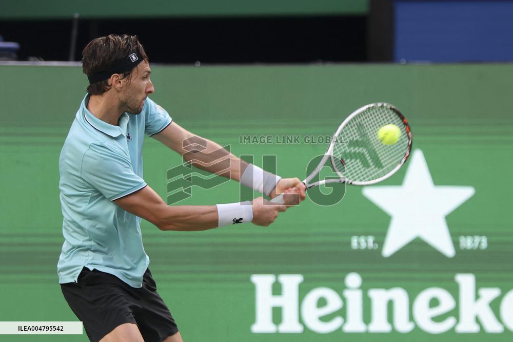ATP Masters - Arthur Rinderknech v Felix Auger-Aliassime - Shanghai