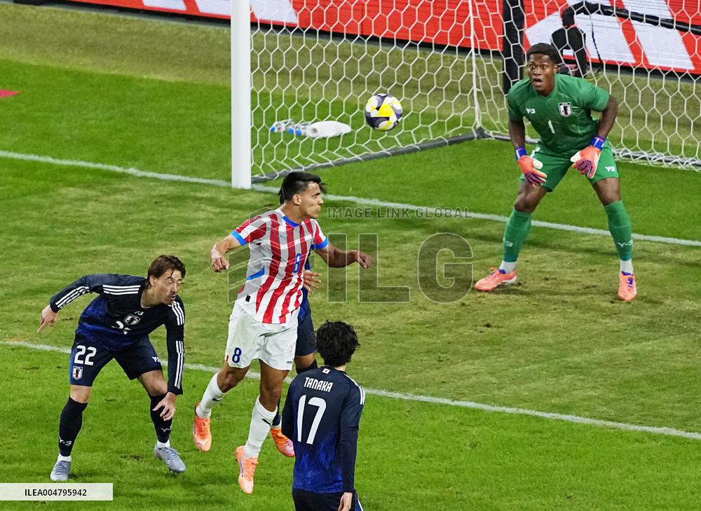 Football: Friendly between Japan and Paraguay