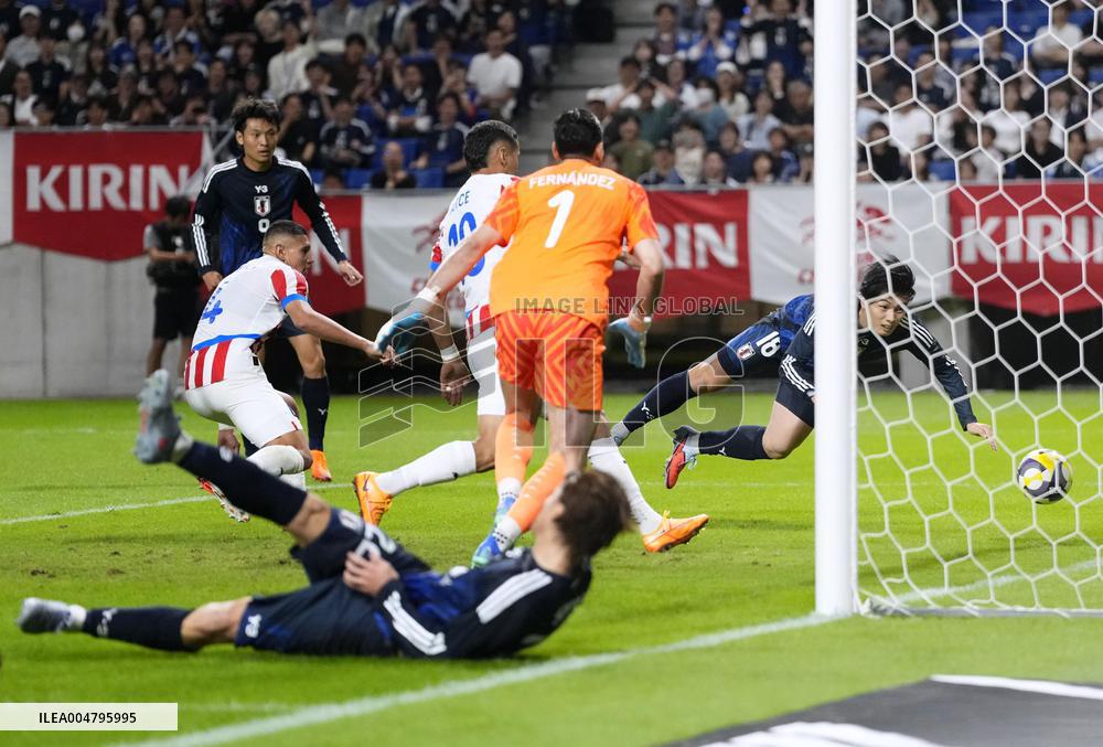 Football: Friendly between Japan and Paraguay
