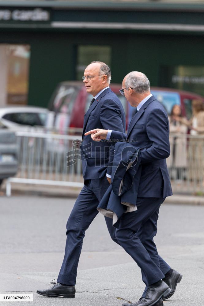 Arrival of party leaders outside the Élysée Palace - Paris AJ