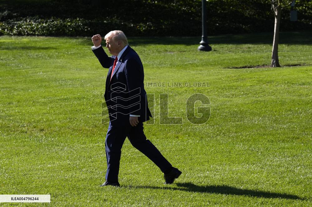 Donald Trump departs to Military Medical Center - Washington