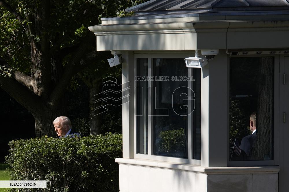 Donald Trump departs to Military Medical Center - Washington
