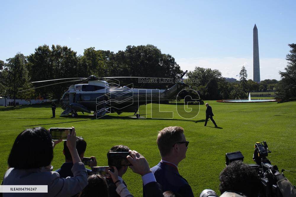 Donald Trump departs to Military Medical Center - Washington