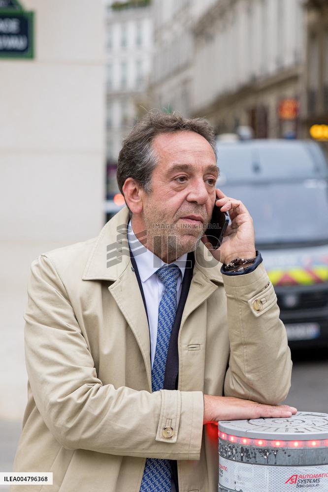 Departure of party leaders outside the Elysee Palace - Paris AJ