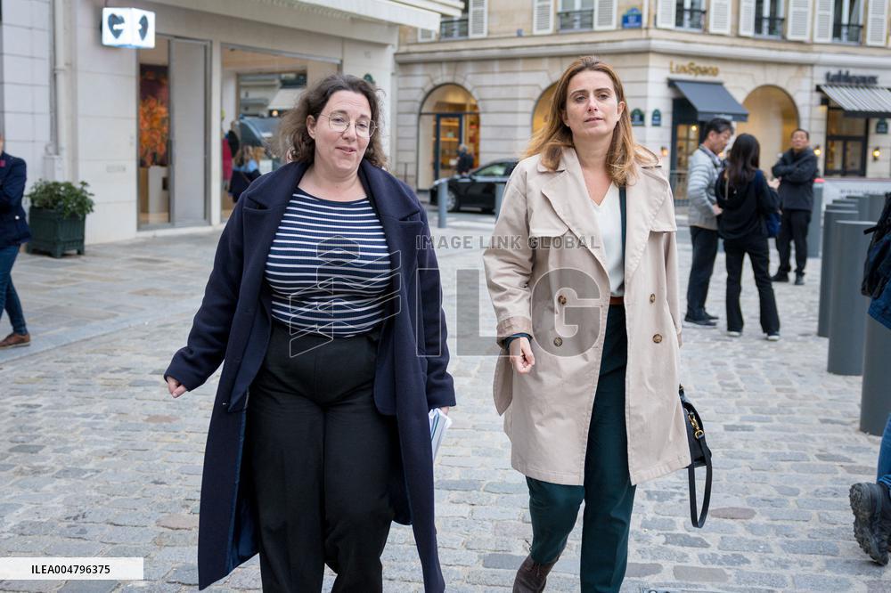 Departure of party leaders outside the Elysee Palace - Paris AJ