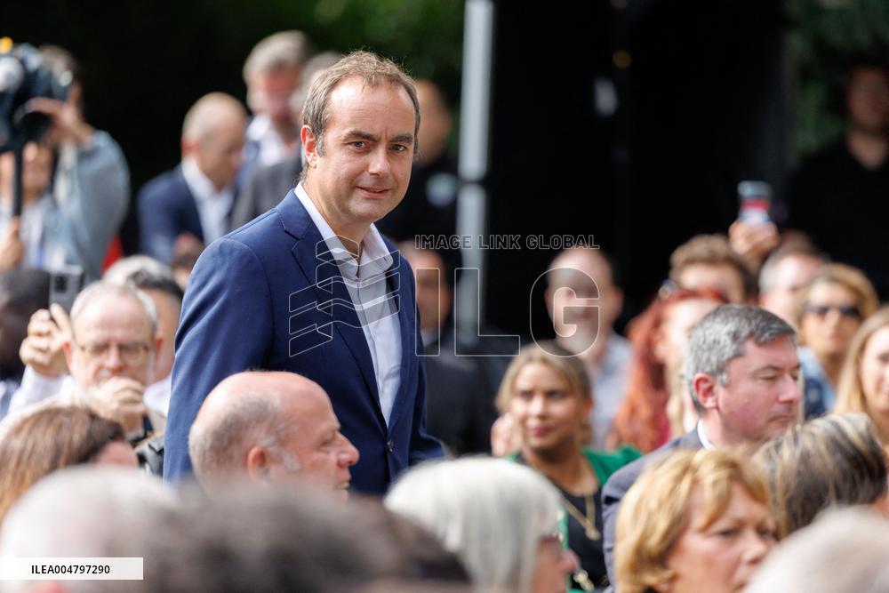 Speech by the Minister of Justice at his political return - Tourcoing AJ