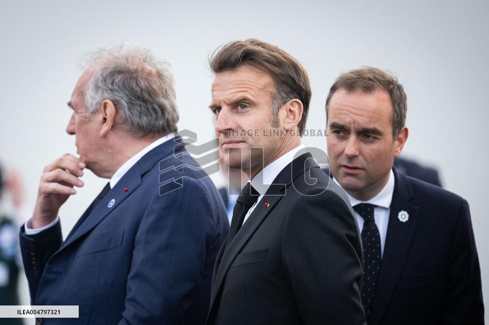 President Macron At Tomb Of The Unknown Soldier Ceremony - Paris