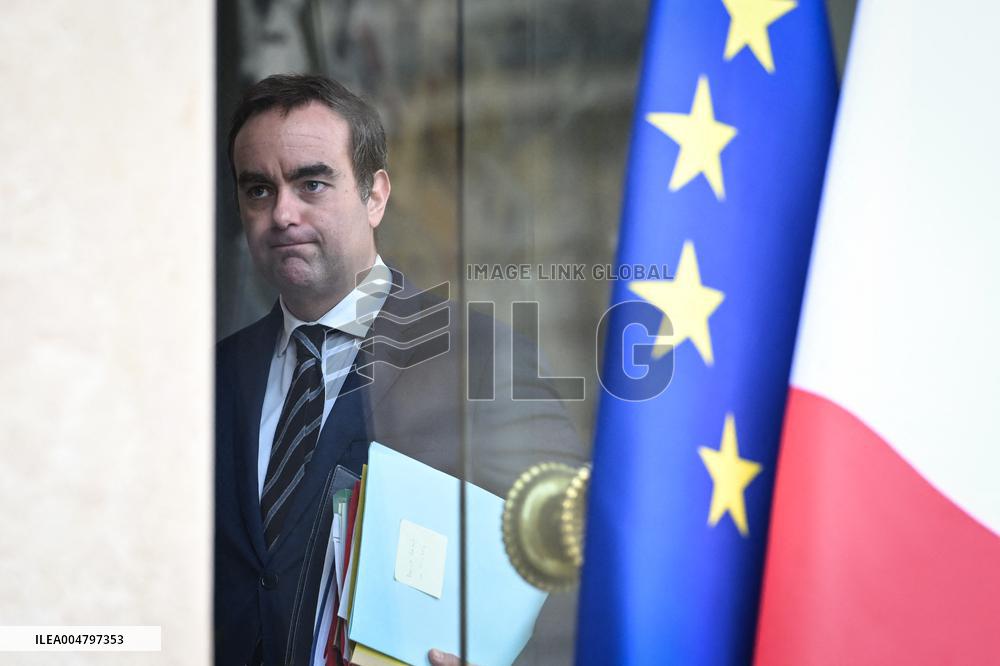 Council of Ministers at the Elysee Palace FA