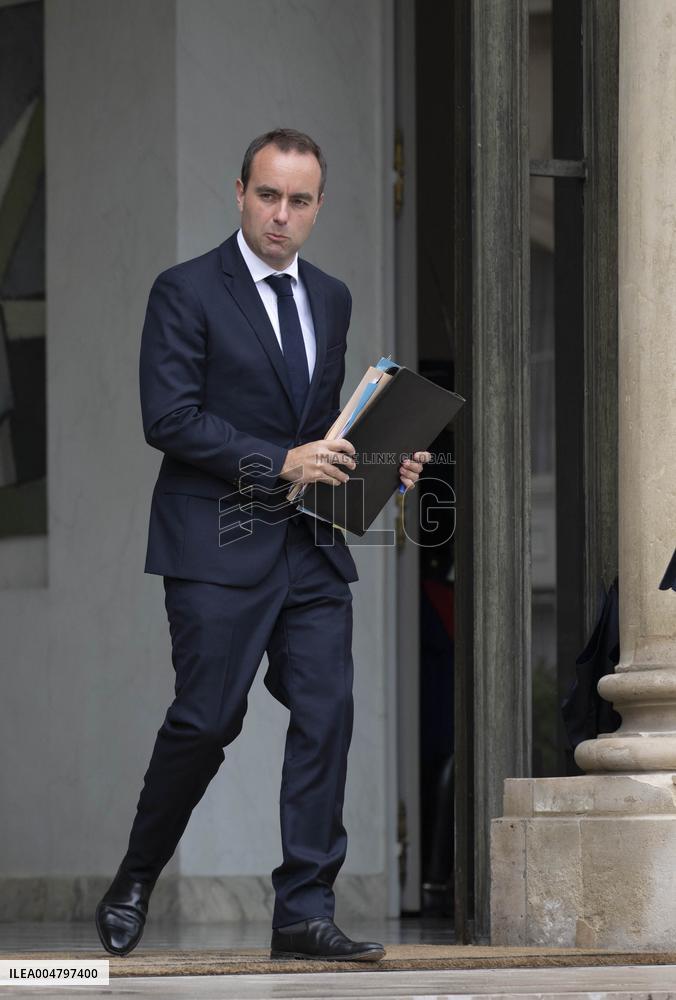 Weekly Cabinet Meeting - Paris