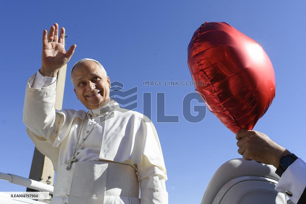 Pope Leo XIV At The Audience To The Pilgrims From The Tuscany Region - Vatican